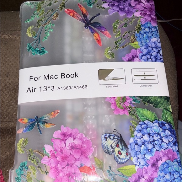 Floral MacBook Air 13" Case - Picture 1 of 2